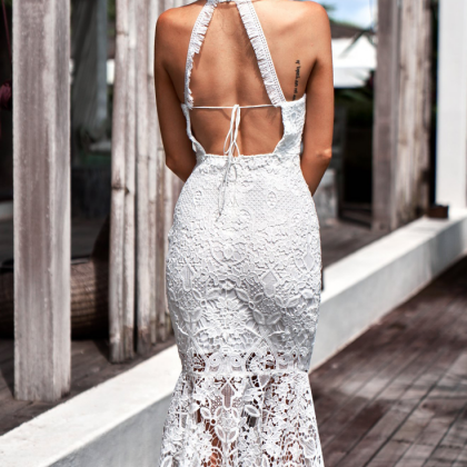 Sexy Hanging Neck Lace Halter Dress