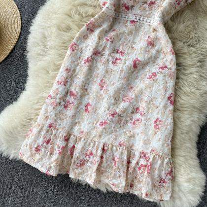 Vintage Sweet Embroidery Print Sling Dress