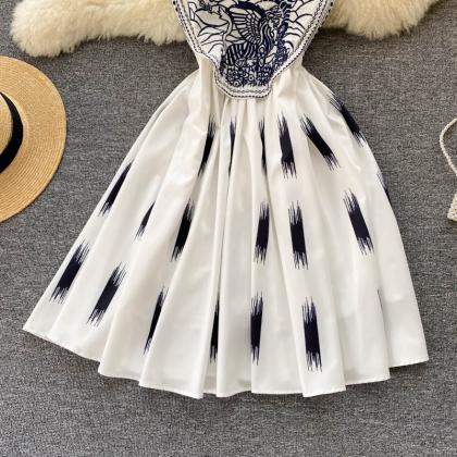 White Fashion Sleeveless Embroidered Dress