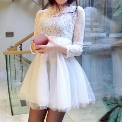 The Round Neck Long-sleeved Lace Dress Vc30217mn