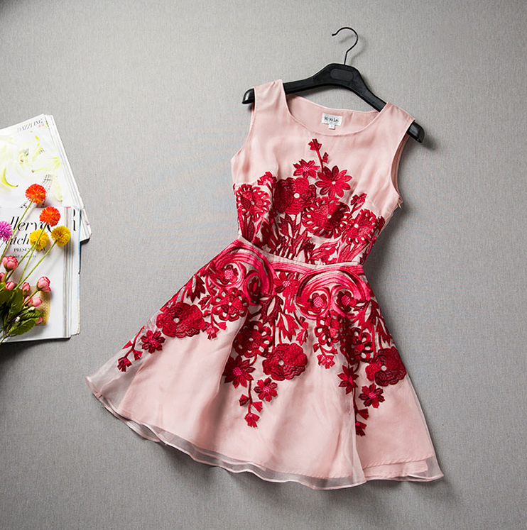 Fashion Organza Embroidered Sleeveless Dress Vc32213mn