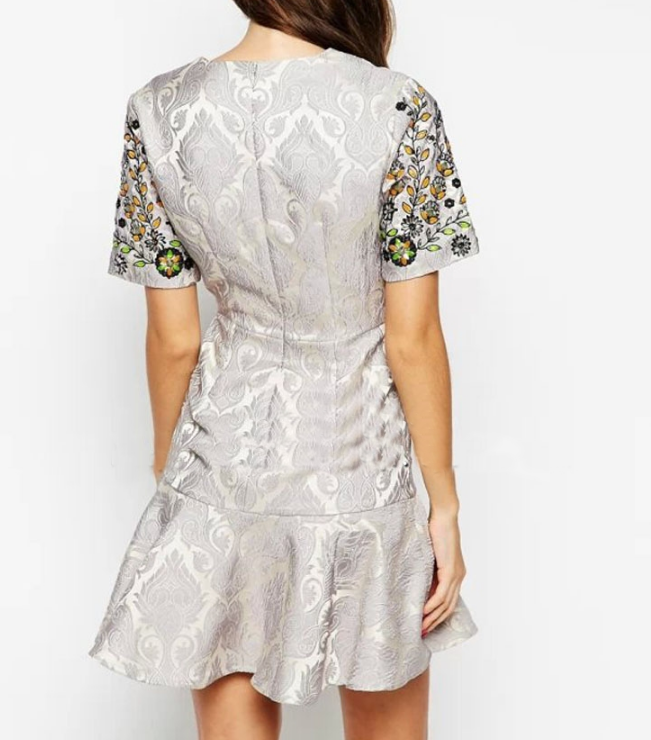 Fashion Embroidered Shortsleeved Package Hip Dress Vg9401mn on Luulla