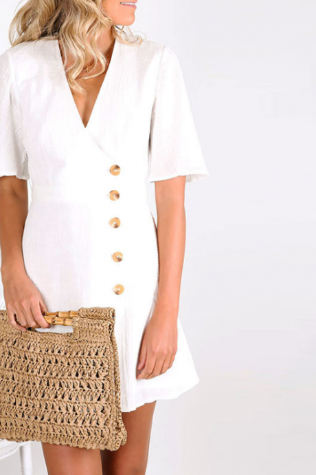 V-neck Solid Color Buttoned Short-sleeved Dress